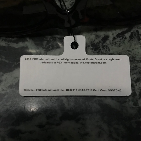 Foster Grant Men’s Tortoiseshell Sunglasses - Picture 7 of 7